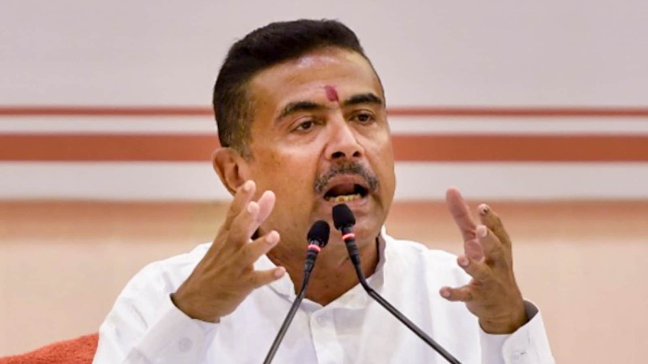 The controversy stems from a temporary suspension of prayers at the 136-year-old Gauripur Jama Masjid, also known as the 'Bankra Masjid', located inside Kolkata airport